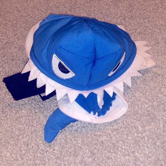 Pet Shark Costume Dog Halloween XS - Picture 5 of 7